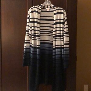 Long lightweight cardigan